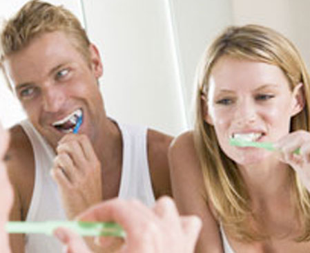Ağız bakımı diş fırçalamaktan ibaret değil