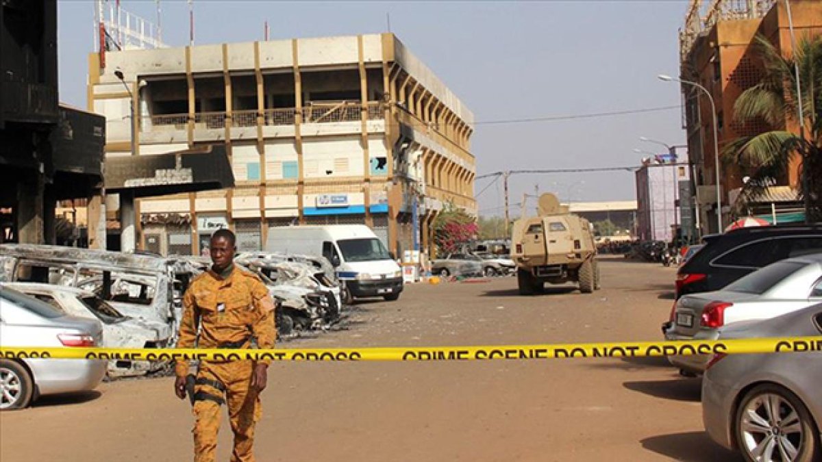 Burkina Faso’da askeri konvoya pusu: 34 ölü, 20 yaralı