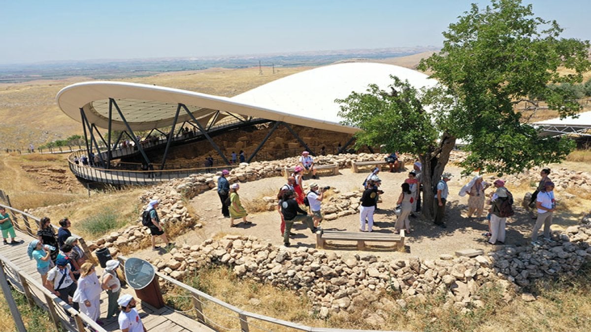 Göbeklitepe’ye ziyaretçi akını