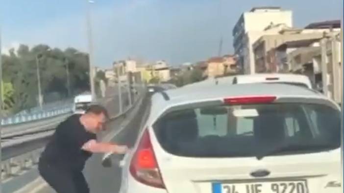 Trafik magandası dehşet saçtı kadın sürücüye saldırdı!