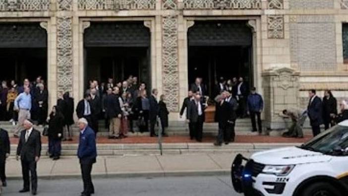 Sinagoga saldırıda 11 kişiyi öldüren şahsa idam cezası