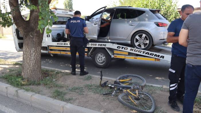 Otomobilin çarptığı bisikletli genç hayatını kaybetti