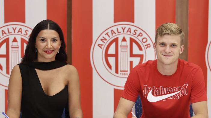Antalyaspor Jakub Kałuziński ile sözleşme imzaladı