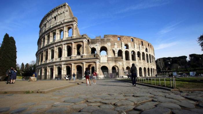 Roma'nın simgesi Kolezyum üçüncü kez tahrip edildi