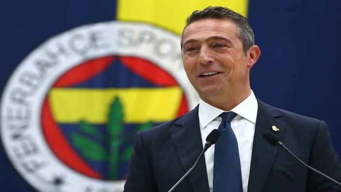Fenerbahçe yeni transferlerini resmen açıkladı. Defansa 2 futbolcu birden aldı
