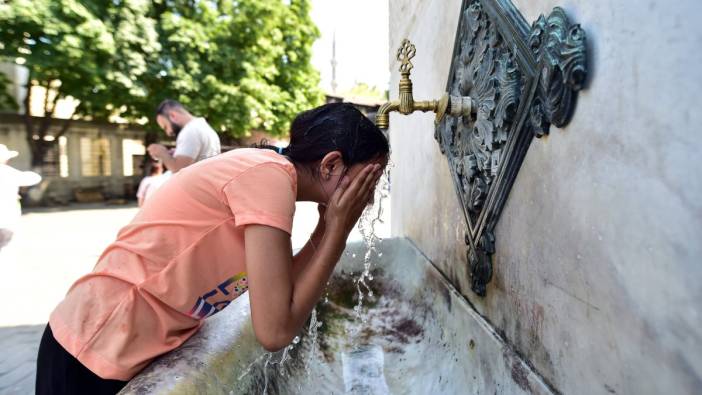 İstanbul'da termometreler 41 dereceyi gördü. Vatandaşlar zor anlar yaşadı