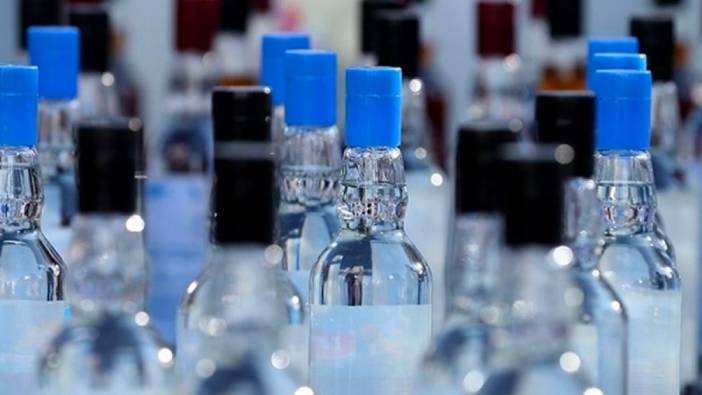 Malatya'da yüzlerce litre kaçak alkol