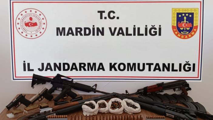 Mardin'de iki evde arama: Silah ve fişekler bulundu