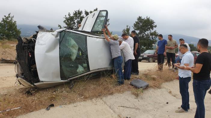 Bursa'da iki aracın çarpışması sonucu 5 kişi yaralandı