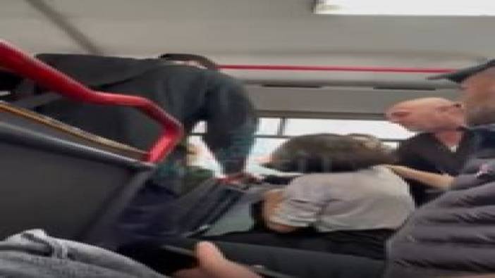Otobüste genç kız ile yaşlı kadın arasında yer kavgası