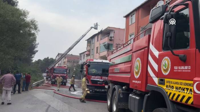İzmir'deki Tepecik Eğitim ve Araştırma Hastanesi'nde çıkan yangın söndürüldü