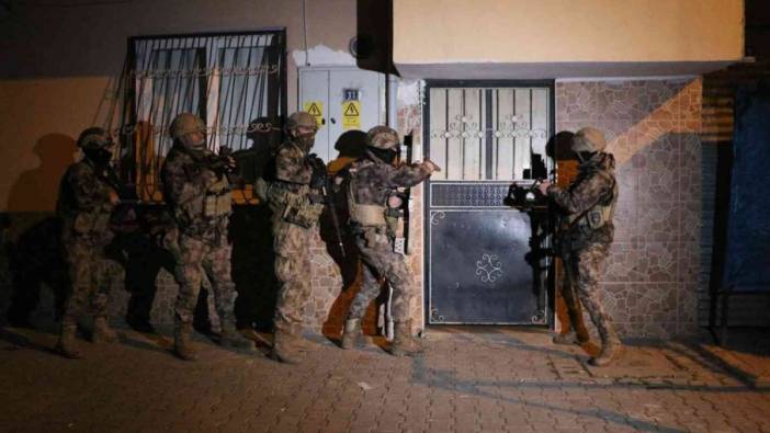 Mersin'de uyuşturucu satıcılarına şafak operasyonu: 35 gözaltı