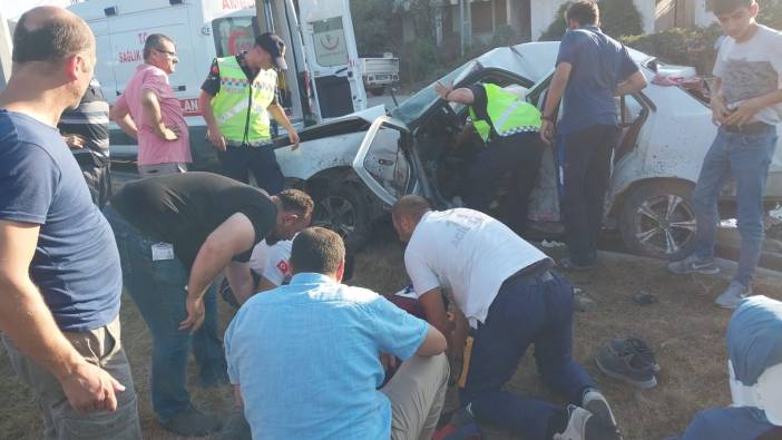 Samsun'da feci kaza: 1 ölü, 4'ü çocuk 7 yaralı