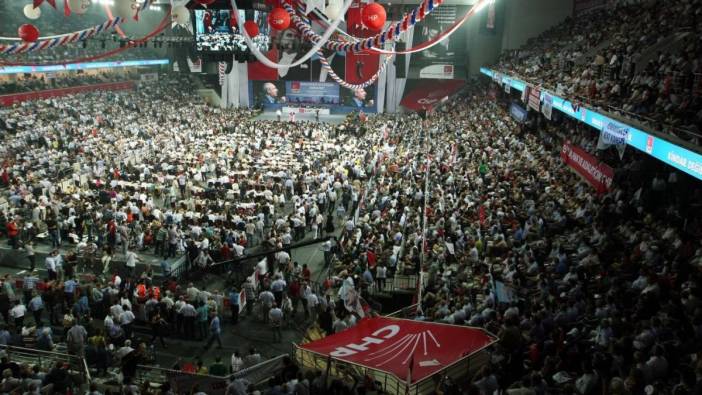 CHP’de ‘seçimsiz kurultay’ iddiası. Kulislerden sızdı