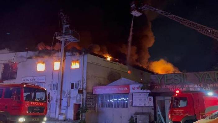 Bursa’da ahşap kapı fabrikasında korkutan yangın