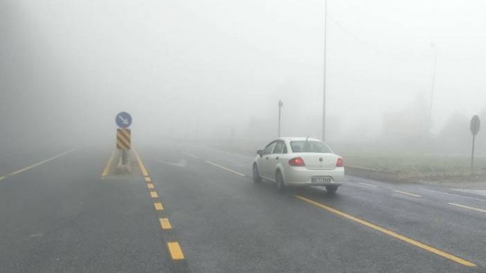 Bolu dağı geçişine sis engeli: Görüş mesafesi 20 metreye düştü