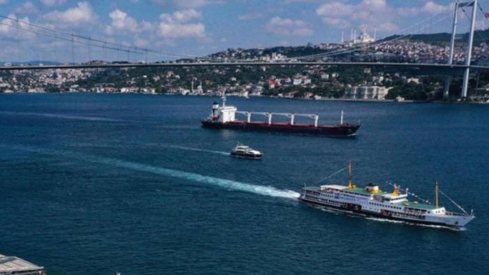 İstanbul Boğazı  gemi trafiğine açıldı