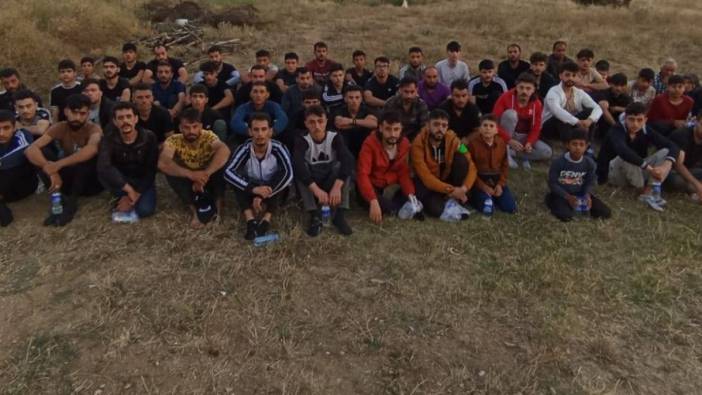 İzmir'de kaçak göçmen operasyonu: 48 kişi yakalandı