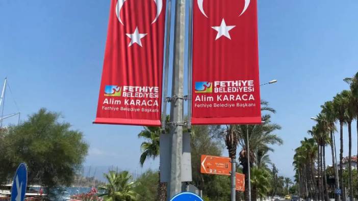 Türk bayrağındaki CHP'li başkana işlem başlatıldı