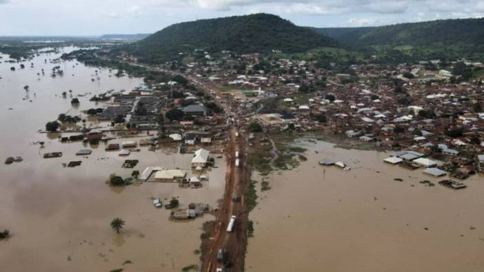 Kamerun'un baraj kapaklarını açma planı Nijerya'yı sel alarmına geçirdi