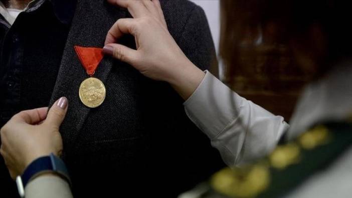 Resmi Gazete'de yayımlandı: 4 kişiye İstiklal Madalyası verilecek
