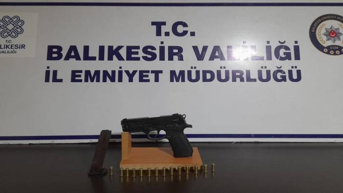 Balıkesir'de çeşitli suçlardan aranan 20 şahıstan 10'u tutuklandı