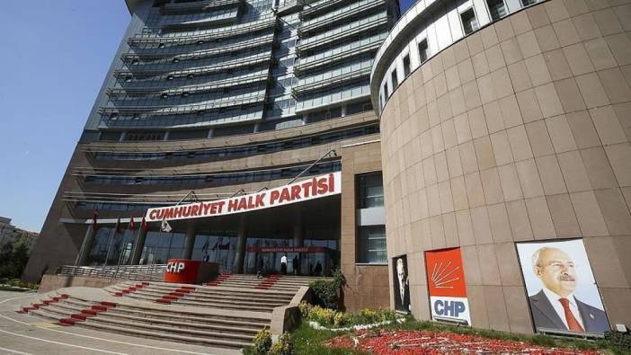İzmir’de olaylı CHP kongresi. İstifa krizi