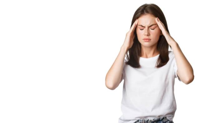 Bitmeyen baş ağrılarını şıp diye kesecek yöntemler ortaya çıktı. Dayanılmaz baş ağrılarının en yaygın 7 nedeni