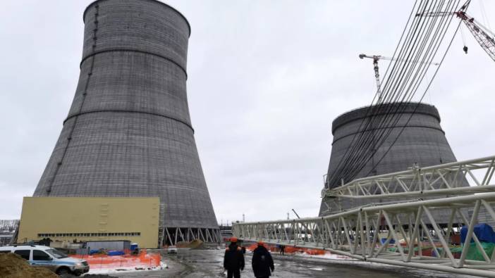 Ukrayna nükleer santral yakınındaki Rus şehrine saldırdı