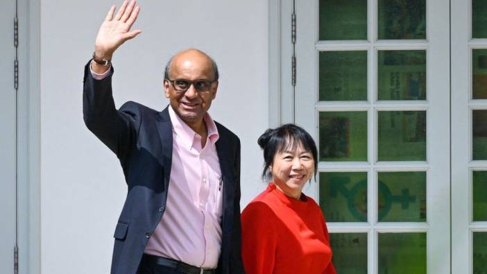 Singapur'da yeni cumhurbaşkanı seçildi
