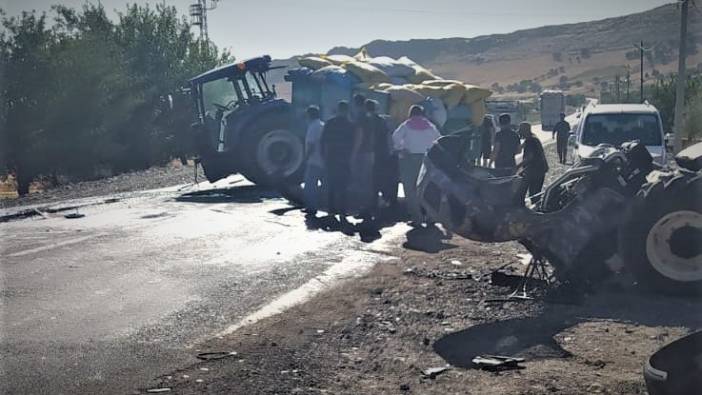 Minibüsle traktör kafa kafaya çarpıştı: 4'ü çocuk 15 yaralı