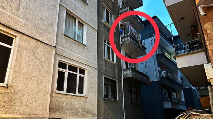 Artvin'de balkondan düşen depremzede çocuk öldü