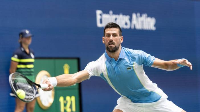 Novak Djokovic ABD Açık'ta yarı finale yükselen ilk isim oldu
