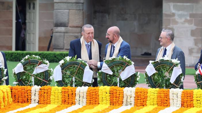 Erdoğan Gandhi'nin mezarını ziyaret etti