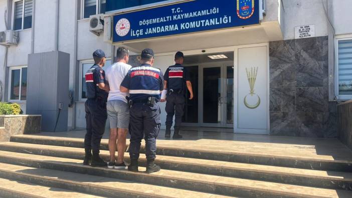 Antalya'da uyuşturucu şüphelisi 18 kişi tutuklandı