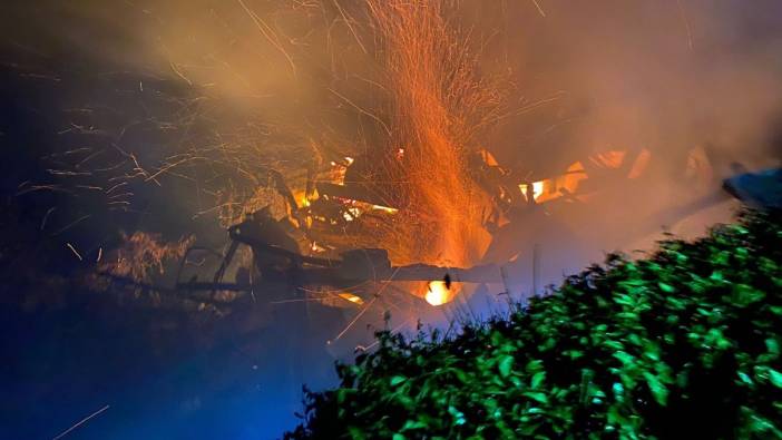 Rize'de yangın paniği: Vatandaşlar hortumla müdahale etti