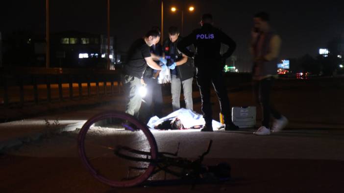 Sakarya'da otomobilin çarptığı bisikletin sürücüsü yaşamını yitirdi