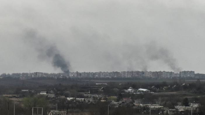 Ukrayna Bakhmut yakınlarındaki kasabayı Ruslardan geri aldı