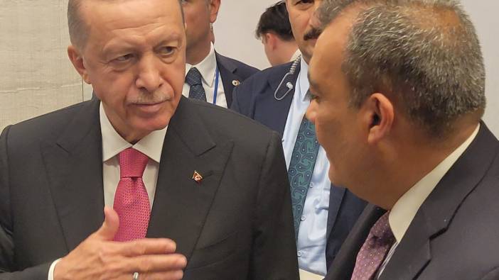 Erdoğan'ın yanındaki sır ismin kim olduğu ortaya çıktı. Erdoğan'a video çektirmiş