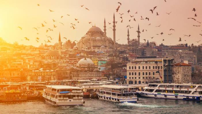 İstanbul'u 8 ayda 11,5 milyon yabancı turist ziyaret etti