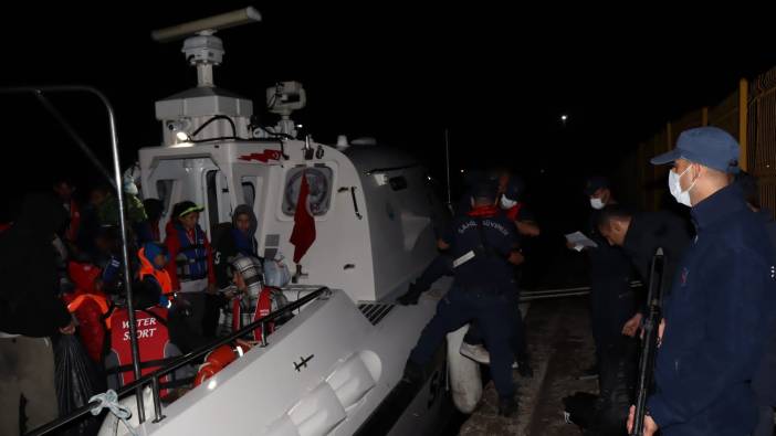 Çanakkale açıklarında 43 kaçak göçmen yakalandı