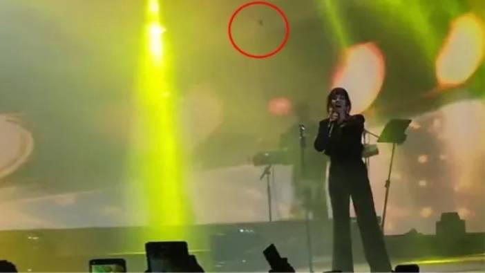 Fatma Turgut konserinde dehşeti yaşadı! Sahneye fırlatıldı kafasına isabet etti