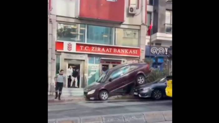 İstanbul'da bir sürücü pedalları karıştırınca arkasındaki aracın üzerine çıktı