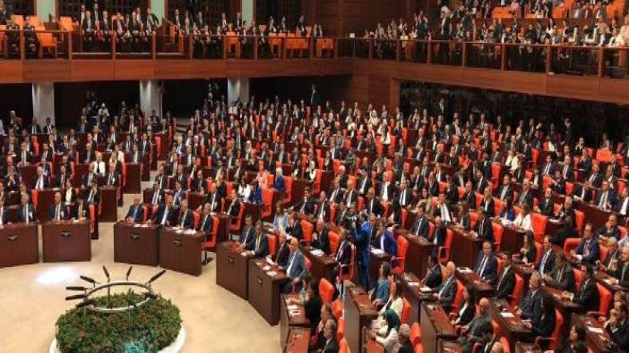 Süresiz başkanlık. Cumhur İttifakı, Erdoğan'ı 2028'de yeniden aday yapmanın yolunu arıyor