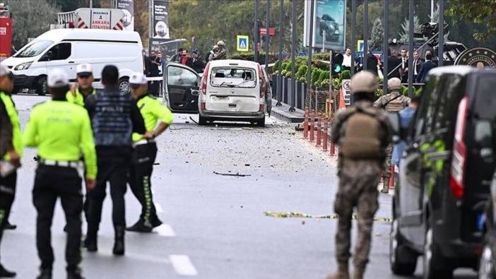 Teröristler Bakanlık önüne geldiği aracı gasp edip sahibini öldürmüş