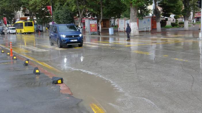 Malatya'da sağanak yağış hayatı olumsuz etkiledi
