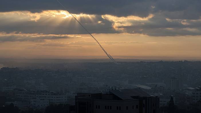 Hamas İsrail’e karşı Aksa Tufanı operasyonu başlattığını duyurdu