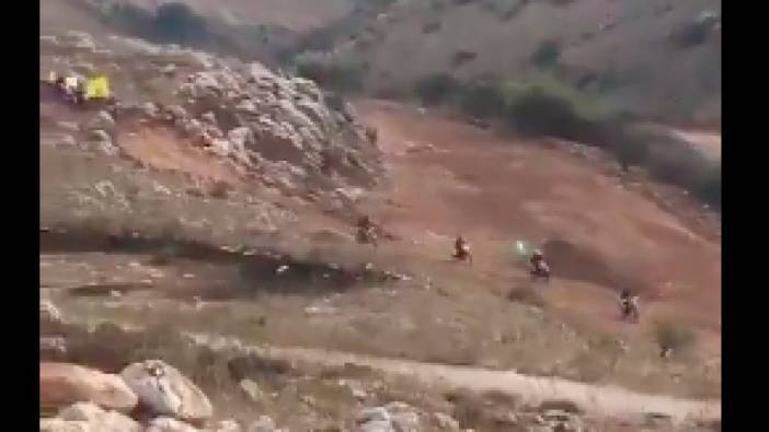 Hizbullah bayraklı motorsikletli militanların İsrail'e doğru yola çıktığı bilgisi paylaşıldı
