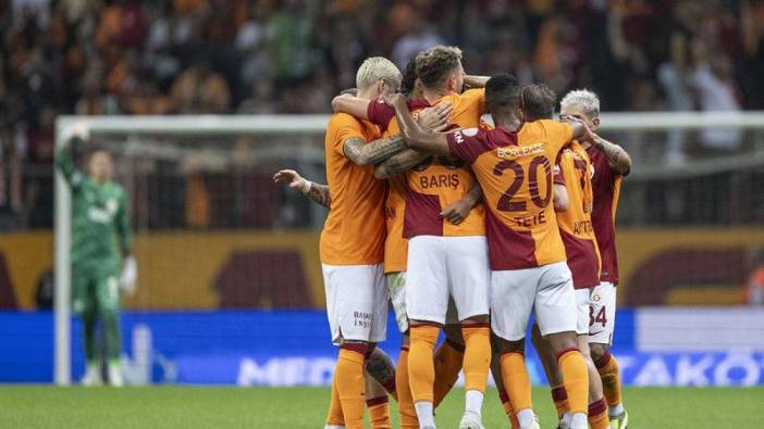 Galatasaray Antalya'da güldü. Icardi ve Davidson Sanchez galibiyeti getirdi