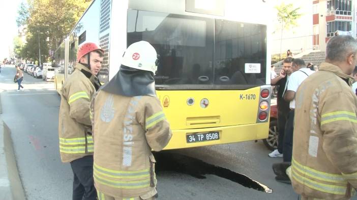 İETT otobüsünde duman paniği. Yolcular araçtan indirildi